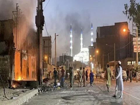 हिजाब विरोधी प्रदर्शन में ईरानी सेना का क्रूर चेहरा आया सामने. (फोटो- ईरान वायर)