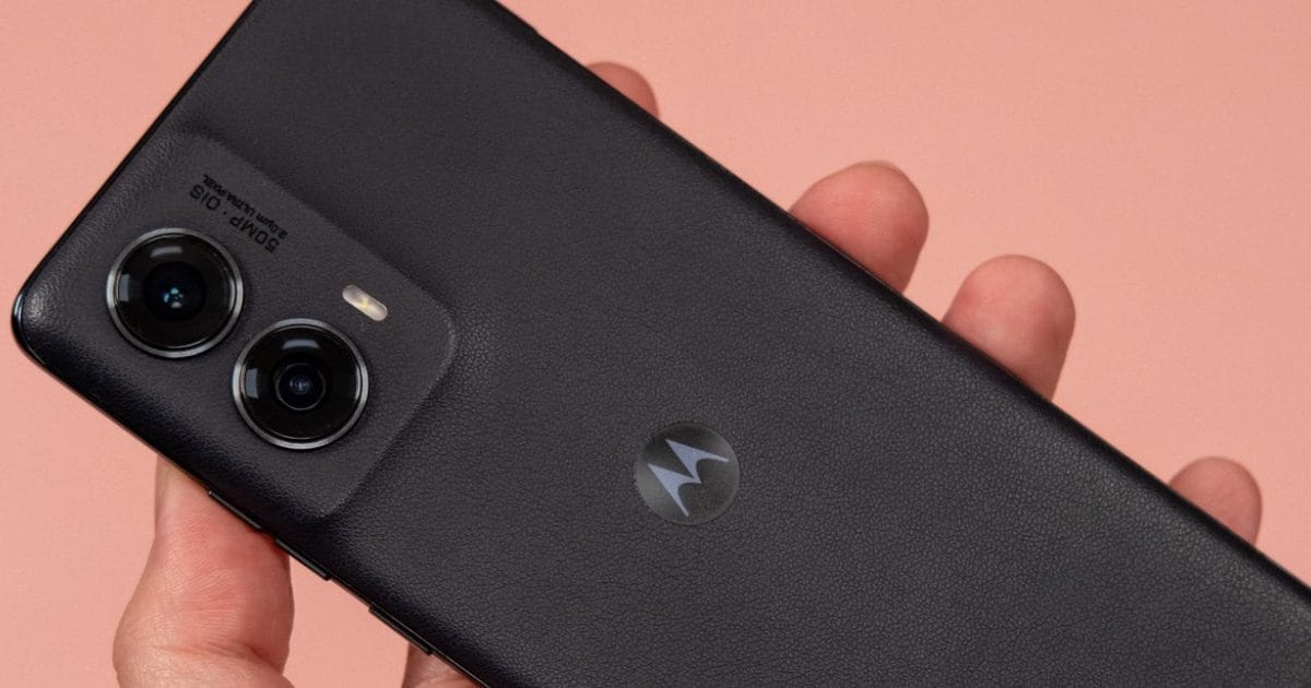 Tach – Android 15 और 50MP ट्रिपल कैमरा सेटअप के साथ लॉन्च हुआ Motorola Edge 2025, चेक करें कीमत Tach – Android 15 और 50MP ट्रिपल कैमरा सेटअप के साथ लॉन्च हुआ Motorola Edge 2025, चेक करें कीमत