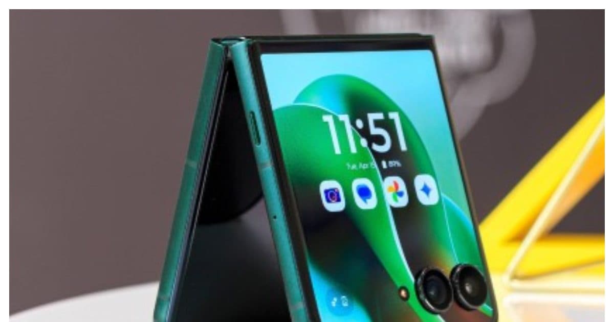 Tach – दुनिया का सबसे पावरफुल AI फ्लिप फोन motorola razr 60 ultra भारत में हुआ लॉन्च, कीमत से लेकर फीचर तक यहां जानें – News18 HIndi Tach – दुनिया का सबसे पावरफुल AI फ्लिप फोन motorola razr 60 ultra भारत में हुआ लॉन्च, कीमत से लेकर फीचर तक यहां जानें – News18 HIndi