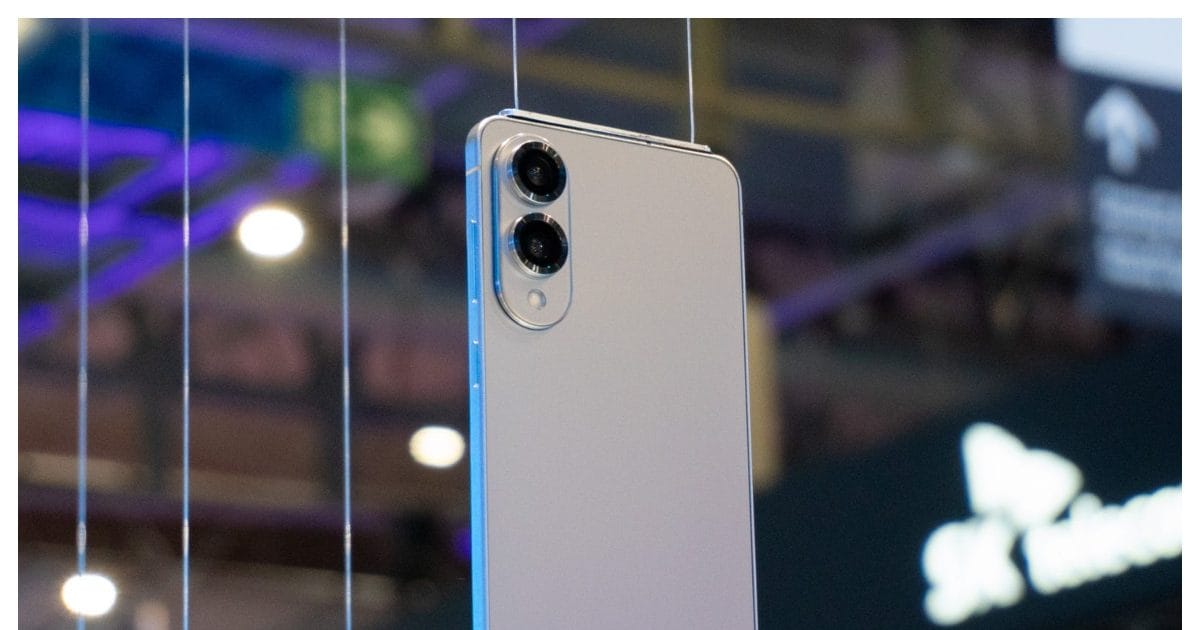 Tach – Samsung Galaxy S25 Edge हुआ लॉन्च, अल्ट्रर स्लिम डिजाइन देखकर नहीं कर पाएंगे iPhone 17 Air का इंतजार – News18 Hindi Tach – Samsung Galaxy S25 Edge हुआ लॉन्च, अल्ट्रर स्लिम डिजाइन देखकर नहीं कर पाएंगे iPhone 17 Air का इंतजार – News18 Hindi