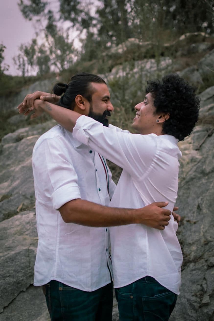 Kerala Gay Couple S Romantic Pre Wedding Photo Shoot Goes Viral News18