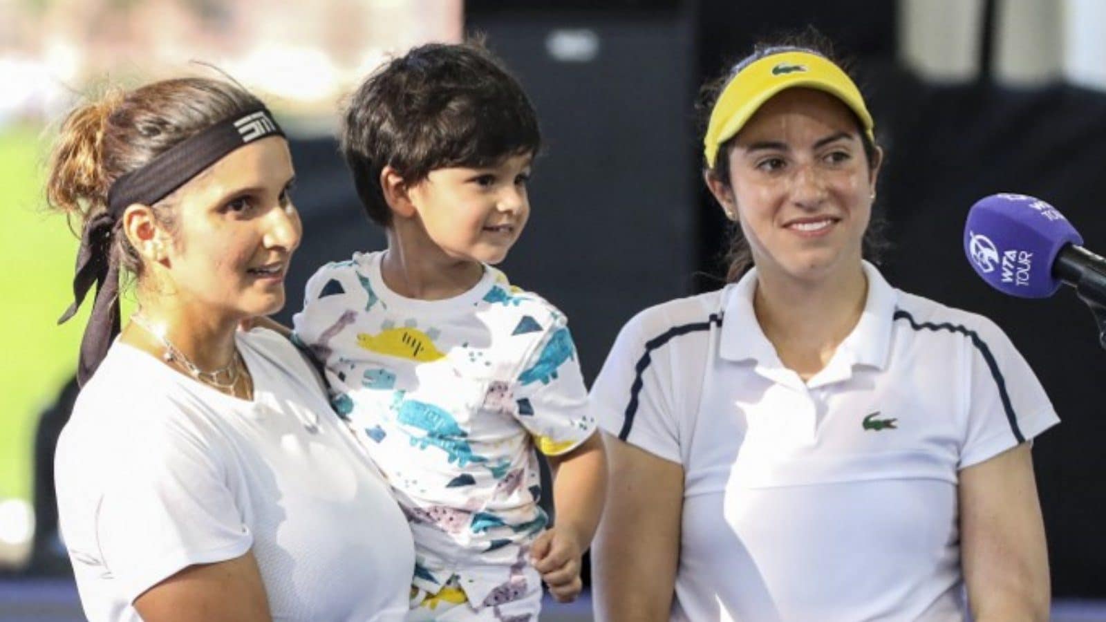 Sania Mirza-Christina McHale Cruise into Cleveland Championships Final Sania Mirza-Christina McHale Cruise into Cleveland Championships Final