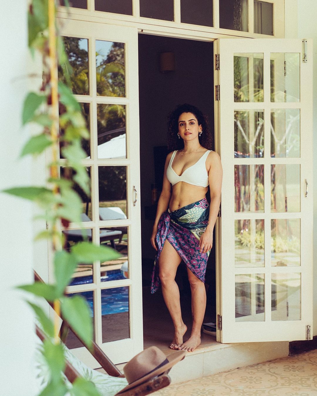 Sanya Malhotra Oozes Hotness In Black Bikini Check Out The Diva S Temperature Raising Bikini