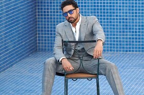 અભિષેક બચ્ચન 26 દિવસથી કોરોના સામે જંગ લડી રહ્યો છે , જાણો તેની લેટેસ્ટ TWEET