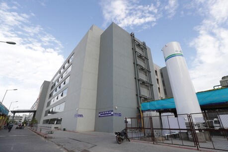 અમદાવાદ : કોરોનાની બીજી લહેર વચ્ચે સિવિલમાં દરરોજ 55 ટન ઓક્સિજનનો વપરાશ થઈ રહ્યો છે