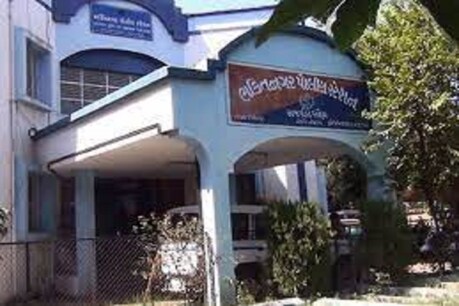 રાજકોટ : આત્મહત્યા પહેલા સુસાઇડ નોટમાં લખ્યું-કોરોનાથી નથી મર્યા એટલા લોકો લૉકડાઉનથી મર્યા છે