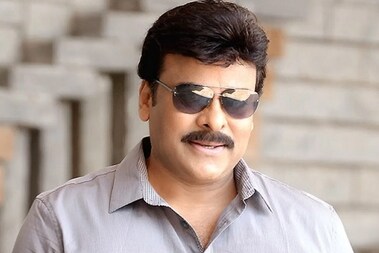 Chiranjeevi : మరోసారి అండగా నిలిచిన చిరంజీవి.. సినీ కార్మికులకు ఉచిత కరోనా వ్యాక్సిన్..
