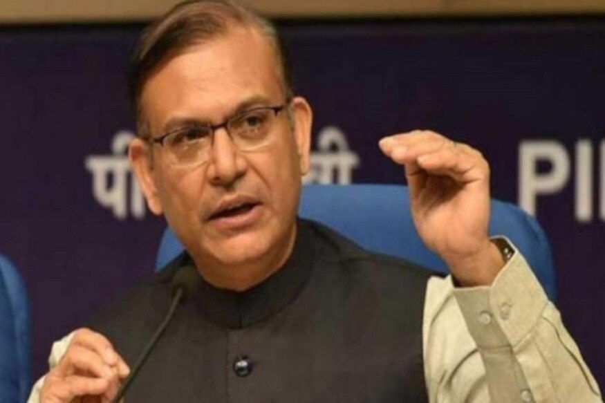 জয়ন্ত সিনহা : বিগত ৫ বছৰত জয়ন্ত সিনহাই প্ৰথমে কেন্দ্ৰীয় বিত্ত ৰাজ্য মন্ত্ৰী আৰু পিছত কেন্দ্ৰীয় অসামৰিক বিমান পৰিবহণ ৰাজ্য মন্ত্ৰীৰ দায়িত্ব লাভ কৰিছিল। এইবাৰ মন্ত্ৰীসভাত স্থান নাপালে প্ৰাক্তন বিজেপি নেতা যশোৱন্ত সিনহাৰ পুত্ৰ জয়ন্ত সিনহাই। জয়ন্ত সিনহা : বিগত ৫ বছৰত জয়ন্ত সিনহাই প্ৰথমে কেন্দ্ৰীয় বিত্ত ৰাজ্য মন্ত্ৰী আৰু পিছত কেন্দ্ৰীয় অসামৰিক বিমান পৰিবহণ ৰাজ্য মন্ত্ৰীৰ দায়িত্ব লাভ কৰিছিল। এইবাৰ মন্ত্ৰীসভাত স্থান নাপালে প্ৰাক্তন বিজেপি নেতা যশোৱন্ত সিনহাৰ পুত্ৰ জয়ন্ত সিনহাই।