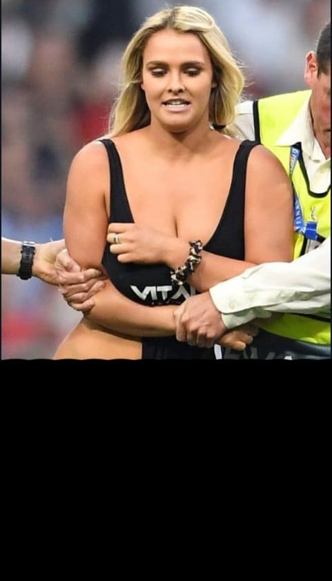  এই ঘটনাৰ পিছতে তেওঁৰ ফল’ৱাৰ একে নিশাই ২৩০.০০০ৰ পৰা বৃদ্ধি হৈ ১০ লাখ অতিক্ৰম কৰিছে।