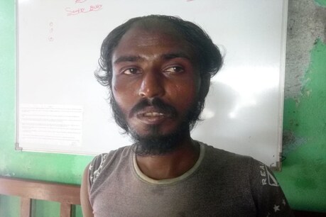 ধুবুৰীত ৰাইজে কৰায়ত্ত কৰিলে বাংলাদেশী, গতালে আৰক্ষীক ধুবুৰীত ৰাইজে কৰায়ত্ত কৰিলে বাংলাদেশী, গতালে আৰক্ষীক