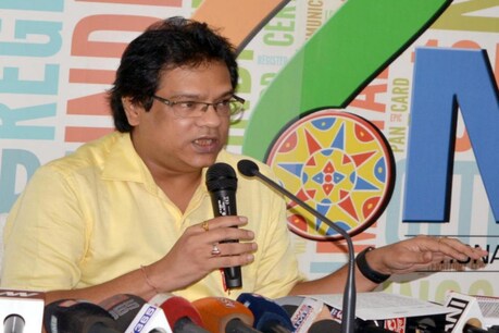 দিল্লীৰ এজন অসমীয়াৰ একাউন্টত আছে NRCৰ ১২৭ কোটি টকা, প্ৰতীক হাজেলাৰ নেতৃত্বত শ শ কোটি টকাৰ কেলেংকাৰী! দিল্লীৰ এজন অসমীয়াৰ একাউন্টত আছে NRCৰ ১২৭ কোটি টকা, প্ৰতীক হাজেলাৰ নেতৃত্বত শ শ কোটি টকাৰ কেলেংকাৰী!