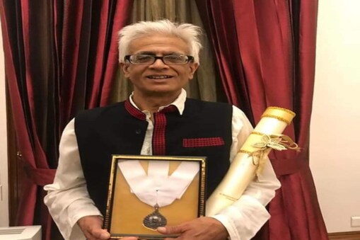 আগশাৰীৰ সংবাদ মাধ্যমত সুধাকণ্ঠৰ পুত্ৰ কানাডালৈ উভতি যোৱাক লৈ প্ৰশ্ন
