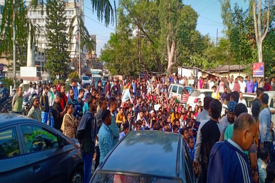 বাতিল কৰা হ’ল গুৱাহাটী বিশ্ববিদ্যালয়ৰ সকলো পৰীক্ষা, কেব বিৰোধী প্ৰতিবাদৰ মাজতে পৰীক্ষাৰ নতুন তাৰিখ ঘোষণা