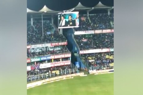 সৰ্বানন্দ সোণোৱাল–হিমন্ত বিশ্ব শৰ্মাক দেখাৰ লগে লগে বৰ্ষাপাৰা ষ্টেডিয়ামত উঠিল GO BACK ধ্বনি, চাওক VIDEO সৰ্বানন্দ সোণোৱাল–হিমন্ত বিশ্ব শৰ্মাক দেখাৰ লগে লগে বৰ্ষাপাৰা ষ্টেডিয়ামত উঠিল GO BACK ধ্বনি, চাওক VIDEO