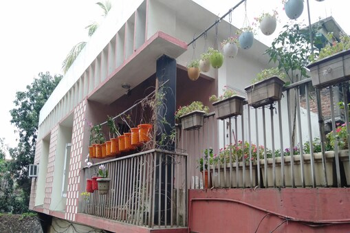 সৰুমটৰীয়াৰ ভাৰাঘৰ আছিল প্ৰাক্তন প্ৰধানমন্ত্ৰীজনৰ অফিচিয়েল ৰেচিডেন্স।