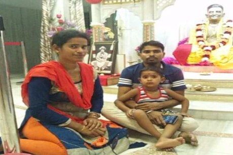 লকডাউন শিথিলৰ কাৰণে গৈছিল ককাকৰ ঘৰলৈ! উভতাৰ পথত ৪বছৰীয়া ৰনঞ্জয়ে একেলগে হেৰুৱালে মাক–দেউতাকক লকডাউন শিথিলৰ কাৰণে গৈছিল ককাকৰ ঘৰলৈ! উভতাৰ পথত ৪বছৰীয়া ৰনঞ্জয়ে একেলগে হেৰুৱালে মাক–দেউতাকক