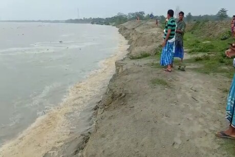শেষবাৰৰ বাবে দিলে আজান, তাৰ পিছতে চিৰদিনৰ বাবে হেৰাই গ'ল এটা মছজিদ শেষবাৰৰ বাবে দিলে আজান, তাৰ পিছতে চিৰদিনৰ বাবে হেৰাই গ'ল এটা মছজিদ