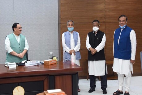 নতুন দিল্লীত মণিপুৰৰ এনপিপিৰ বিসম্বাদী বিধায়কক অমিত শ্বাহৰে সাক্ষাৎ কৰালে NEDAৰ আহ্বায়ক হিমন্ত বিশ্ব শৰ্মাই নতুন দিল্লীত মণিপুৰৰ এনপিপিৰ বিসম্বাদী বিধায়কক অমিত শ্বাহৰে সাক্ষাৎ কৰালে NEDAৰ আহ্বায়ক হিমন্ত বিশ্ব শৰ্মাই
