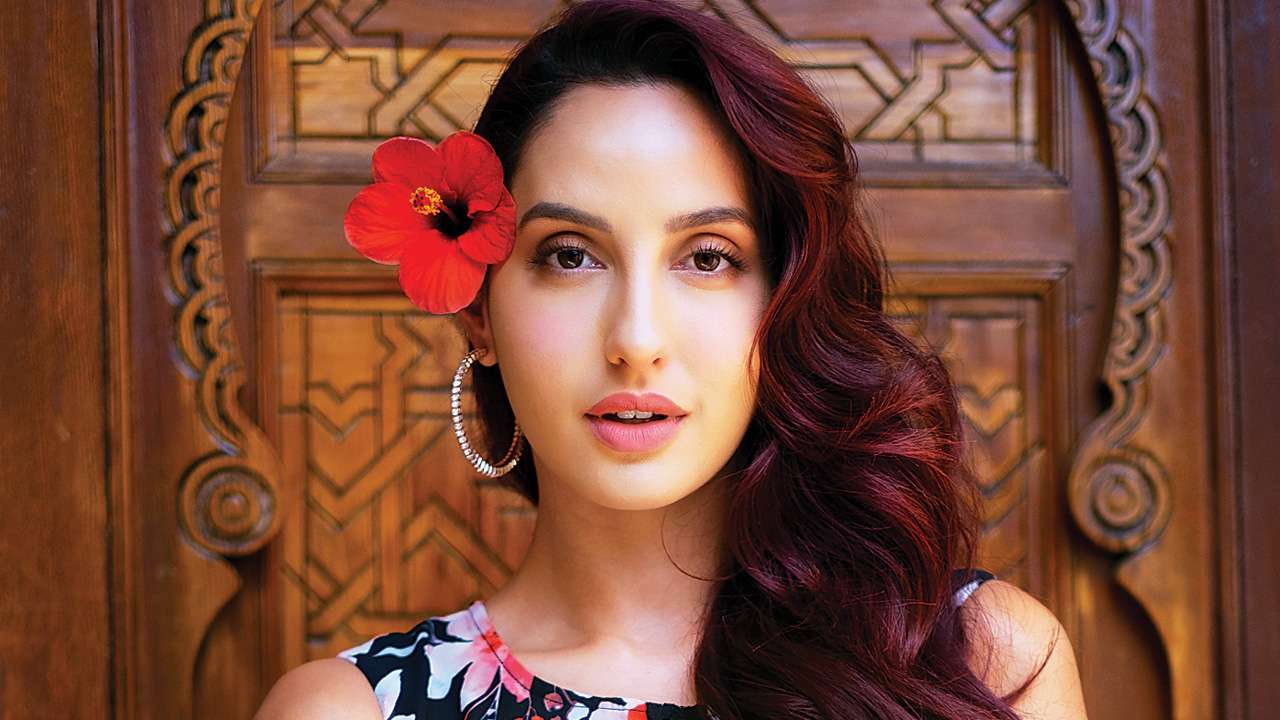 নুৰা ফাতেহী প্ৰায়ে চৰ্চাত থাকে ছচিয়েল মিডিয়াত। তাৰ মাজতে এইবাৰ ইণ্টাৰনেটত শ্বেয়াৰ কৰিছে বিশেষ পষ্ট নুৰা ফাতেহী প্ৰায়ে চৰ্চাত থাকে ছচিয়েল মিডিয়াত। তাৰ মাজতে এইবাৰ ইণ্টাৰনেটত শ্বেয়াৰ কৰিছে বিশেষ পষ্ট