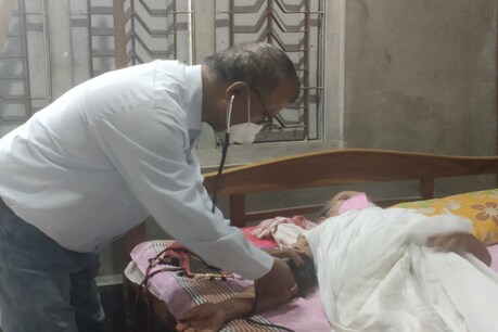 অখিল গগৈৰ অসুস্থ মাতৃ প্ৰিয়দা গগৈৰ চিকিৎসাৰ দায়িত্ব ল’লে আছুৱে অখিল গগৈৰ অসুস্থ মাতৃ প্ৰিয়দা গগৈৰ চিকিৎসাৰ দায়িত্ব ল’লে আছুৱে