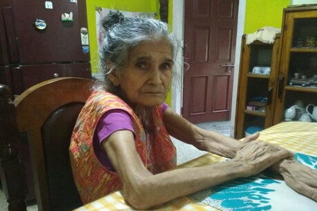 দীৰ্ঘদিন ধৰি আক্ৰান্ত হৈ আছে জটিল ৰোগত, কোৰোণাক পৰাস্ত কৰি ঘৰলৈ উভতিল ৮৪ বছৰীয়া আইতা দীৰ্ঘদিন ধৰি আক্ৰান্ত হৈ আছে জটিল ৰোগত, কোৰোণাক পৰাস্ত কৰি ঘৰলৈ উভতিল ৮৪ বছৰীয়া আইতা