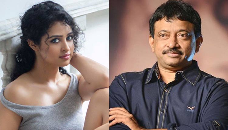 টুইটাৰত লিখিছে- ‘উৰিষ্যাৰ টেলেণ্টক এনেদৰে আগুৱাই দিব বুলি কোনোদিন ভবা নাছিল। কিন্তু অপ্সৰা ৰাণীক দেখি এতিয়া সলনি হৈছে ধাৰণা। টুইটাৰত লিখিছে- ‘উৰিষ্যাৰ টেলেণ্টক এনেদৰে আগুৱাই দিব বুলি কোনোদিন ভবা নাছিল। কিন্তু অপ্সৰা ৰাণীক দেখি এতিয়া সলনি হৈছে ধাৰণা।