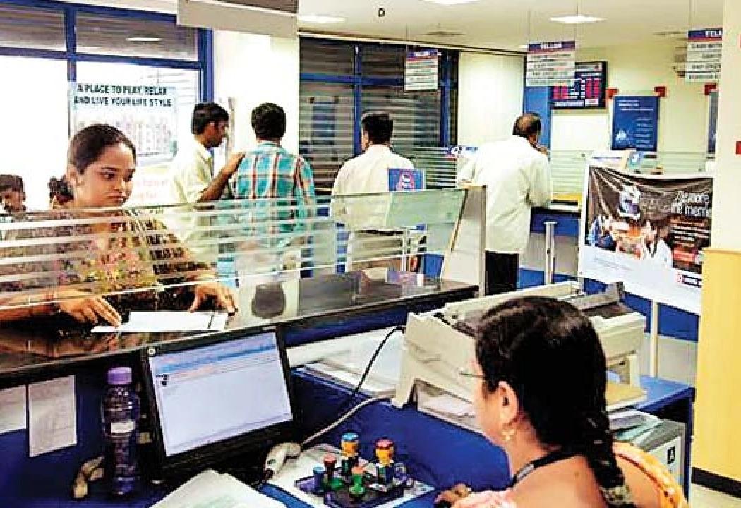NPS সন্দৰ্ভতো সহমত পোষণ কৰা হয়– বেংকাৰ্চ সকলৰ দৰমহাৰ পৰা এতিয়া NPSত অংশগান ১৪শতাংশ হ’ব। বৰ্তমান এই হাৰ ১০শতাংশ। উল্লেখ্য যে, এই বেচিক পে’ আৰু মৰগীয়া বানচ মিলাই ১০শতাংশ হয়। এতিয়া ইয়াক ১৪শতাংশ কৰা হৈছে। অৱশ্যে এইক্ষেত্ৰত চৰকাৰৰ পৰা মঞ্জুৰি গ্ৰহণ কৰিব লাগিব। ফাইল ফটো NPS সন্দৰ্ভতো সহমত পোষণ কৰা হয়– বেংকাৰ্চ সকলৰ দৰমহাৰ পৰা এতিয়া NPSত অংশগান ১৪শতাংশ হ’ব। বৰ্তমান এই হাৰ ১০শতাংশ। উল্লেখ্য যে, এই বেচিক পে’ আৰু মৰগীয়া বানচ মিলাই ১০শতাংশ হয়। এতিয়া ইয়াক ১৪শতাংশ কৰা হৈছে। অৱশ্যে এইক্ষেত্ৰত চৰকাৰৰ পৰা মঞ্জুৰি গ্ৰহণ কৰিব লাগিব। ফাইল ফটো