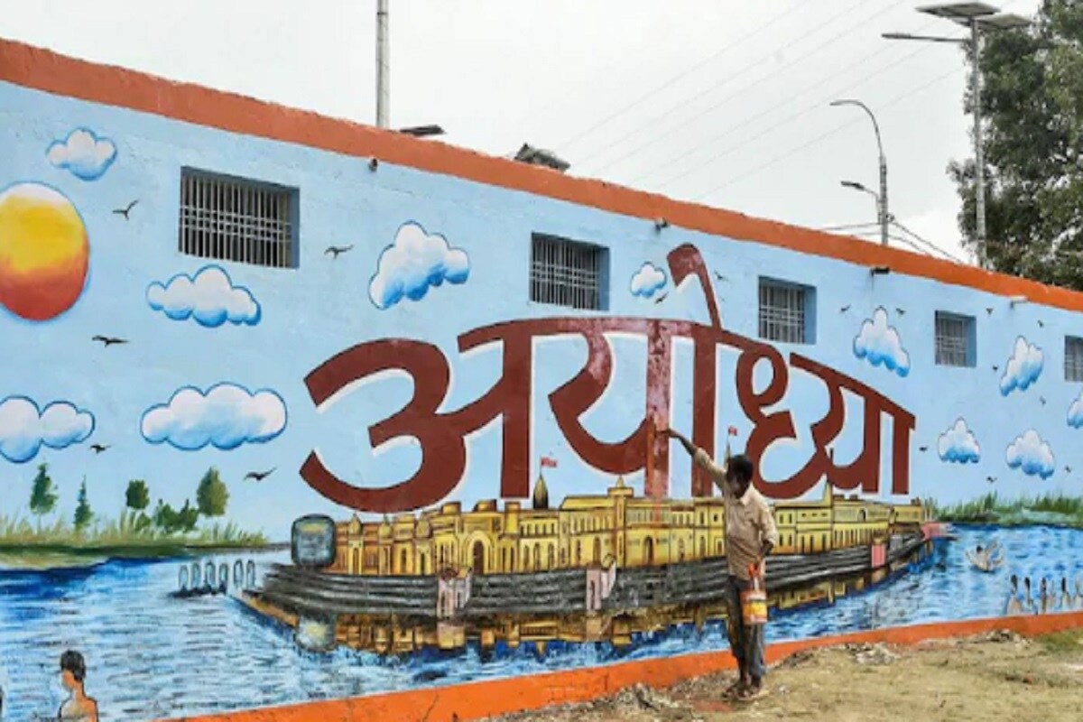 কোৰোণা মুক্ত নিৰাপত্তাৰক্ষীসকল প্রধানমন্ত্রীৰ প্রথম স্তৰৰ নিৰাপত্তাত থাকিব৷ ডিএছপিয়ে জনায়, তেওঁ যোৱা ২৯জুলাইত ডিজিত পত্ৰযোগে অনুৰোধ কৰিছিল এনে ১৫০জন আৰক্ষীক বিচাৰি যিসকলে ২৫জুলাইৰ ভিতৰত কোৰোণাৰ পৰা মুক্ত হৈছে। কোৰোণা মুক্ত নিৰাপত্তাৰক্ষীসকল প্রধানমন্ত্রীৰ প্রথম স্তৰৰ নিৰাপত্তাত থাকিব৷ ডিএছপিয়ে জনায়, তেওঁ যোৱা ২৯জুলাইত ডিজিত পত্ৰযোগে অনুৰোধ কৰিছিল এনে ১৫০জন আৰক্ষীক বিচাৰি যিসকলে ২৫জুলাইৰ ভিতৰত কোৰোণাৰ পৰা মুক্ত হৈছে।