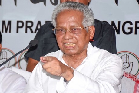 পুৱা এবাৰ চকু মেলিছিল, বৰ্তমান কেনে আছে তৰুণ গগৈ? পুৱা এবাৰ চকু মেলিছিল, বৰ্তমান কেনে আছে তৰুণ গগৈ?