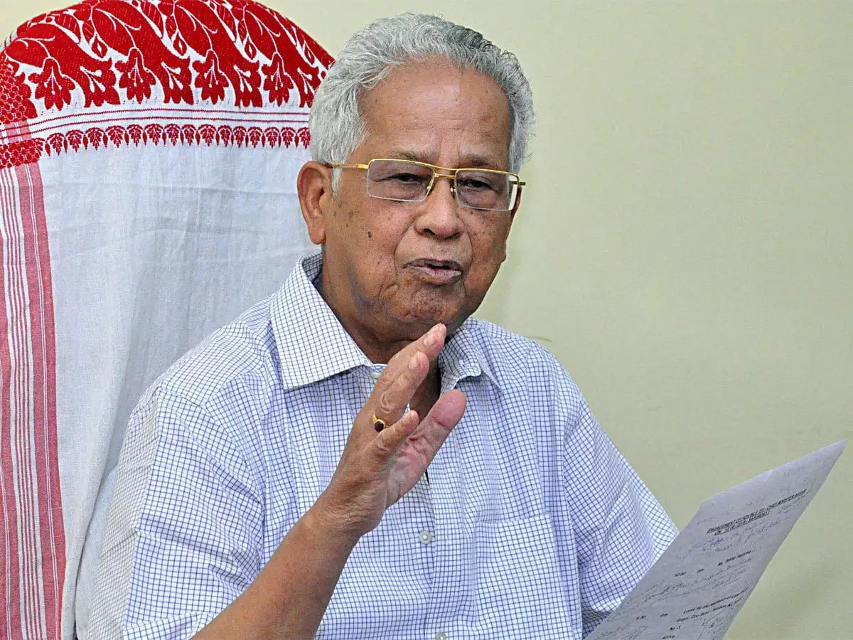 ১৯৯৬ চনত তৰুণ গগৈ প্ৰথমবাৰলৈ মাৰ্ঘেৰিটা বিধানসভা সমষ্টিৰ পৰা অসম বিধানসভালৈ নিৰ্বাচিত হয়। পৰৱৰ্তী সময়ত ২০০১ৰ পৰা মৃত্যু পৰ্যন্ত তিতাবৰ সমষ্টিৰ বিধায়ক হিচাপে কাৰ্যনিৰ্বাহ কৰি আছিল তৰুণ গগৈয়ে। ১৯৯৬ চনত তৰুণ গগৈ প্ৰথমবাৰলৈ মাৰ্ঘেৰিটা বিধানসভা সমষ্টিৰ পৰা অসম বিধানসভালৈ নিৰ্বাচিত হয়। পৰৱৰ্তী সময়ত ২০০১ৰ পৰা মৃত্যু পৰ্যন্ত তিতাবৰ সমষ্টিৰ বিধায়ক হিচাপে কাৰ্যনিৰ্বাহ কৰি আছিল তৰুণ গগৈয়ে।