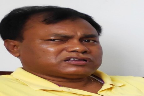 ডিব্ৰুগড়ৰ শিশু নিৰ্যাতনৰ ঘটনা, অভিযুক্ত ডা০ সিদ্ধিপ্ৰসাদৰ পুত্ৰক আটক কৰিলে আৰক্ষীয়ে ডিব্ৰুগড়ৰ শিশু নিৰ্যাতনৰ ঘটনা, অভিযুক্ত ডা০ সিদ্ধিপ্ৰসাদৰ পুত্ৰক আটক কৰিলে আৰক্ষীয়ে