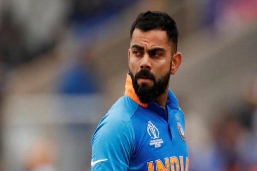 এটা বিশেষ ব্ৰেণ্ডৰ পানীত বাদে আন পানী নাখায় কোহলীয়ে! বছৰি এই পানীৰ নামত ভাৰতীয় ক্ৰিকেট দলৰ অধিনায়কজনৰ যিমান টকা খৰচ হয় জানিলে আচৰিত হ’ব। ব্ৰেণ্ড সচেতন কোহলীয়ে ঘৰতে থাকক বা বাহিৰতে থাকক, কেৱল এই ব্ৰেণ্ডৰ পানীয়ে খায়। এটা বিশেষ ব্ৰেণ্ডৰ পানীত বাদে আন পানী নাখায় কোহলীয়ে! বছৰি এই পানীৰ নামত ভাৰতীয় ক্ৰিকেট দলৰ অধিনায়কজনৰ যিমান টকা খৰচ হয় জানিলে আচৰিত হ’ব। ব্ৰেণ্ড সচেতন কোহলীয়ে ঘৰতে থাকক বা বাহিৰতে থাকক, কেৱল এই ব্ৰেণ্ডৰ পানীয়ে খায়।