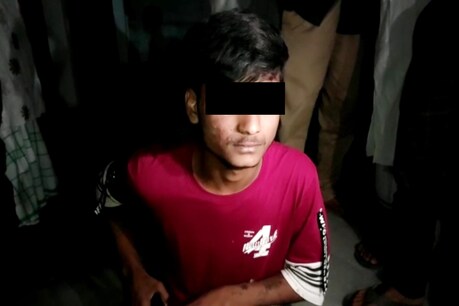 ড্ৰাগছৰ ভয়ংকৰ গ্ৰাসত হাজো! ৰাইজে কৰায়ত্ত কৰিলে ড্ৰাগছ কিনিবলৈ অহা কিশোৰক ড্ৰাগছৰ ভয়ংকৰ গ্ৰাসত হাজো! ৰাইজে কৰায়ত্ত কৰিলে ড্ৰাগছ কিনিবলৈ অহা কিশোৰক