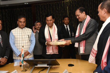 ৮ মাহ উকলি গ’ল, অসম চৰকাৰে অসম চুক্তিৰ ছয় নং দফা কমিটীৰ প্ৰতিবেদন প্ৰেৰণ কৰাই নাই কেন্দ্ৰীয় চৰকাৰলৈ ৮ মাহ উকলি গ’ল, অসম চৰকাৰে অসম চুক্তিৰ ছয় নং দফা কমিটীৰ প্ৰতিবেদন প্ৰেৰণ কৰাই নাই কেন্দ্ৰীয় চৰকাৰলৈ