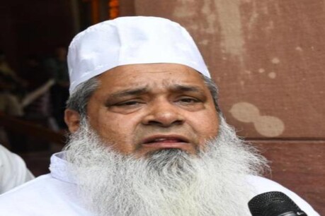 'কিমান মছজিদ ভাঙিব, তাৰ তালিকা প্ৰস্তুত কৰিছে বিজেপিয়ে, আমি কথা ক'লেই জগৰ লাগে'- আকৌ বিতৰ্কিত মন্তব্য বদৰুদ্দিন আজমলৰ 'কিমান মছজিদ ভাঙিব, তাৰ তালিকা প্ৰস্তুত কৰিছে বিজেপিয়ে, আমি কথা ক'লেই জগৰ লাগে'- আকৌ বিতৰ্কিত মন্তব্য বদৰুদ্দিন আজমলৰ