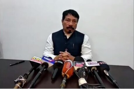 শ্বেৰমানে অসমীয়াৰ ওপৰত ছাৰ্জিকেল ষ্ট্ৰাইক কৰিছে, বোকাখাতত ক’লে অতুল বৰাই শ্বেৰমানে অসমীয়াৰ ওপৰত ছাৰ্জিকেল ষ্ট্ৰাইক কৰিছে, বোকাখাতত ক’লে অতুল বৰাই