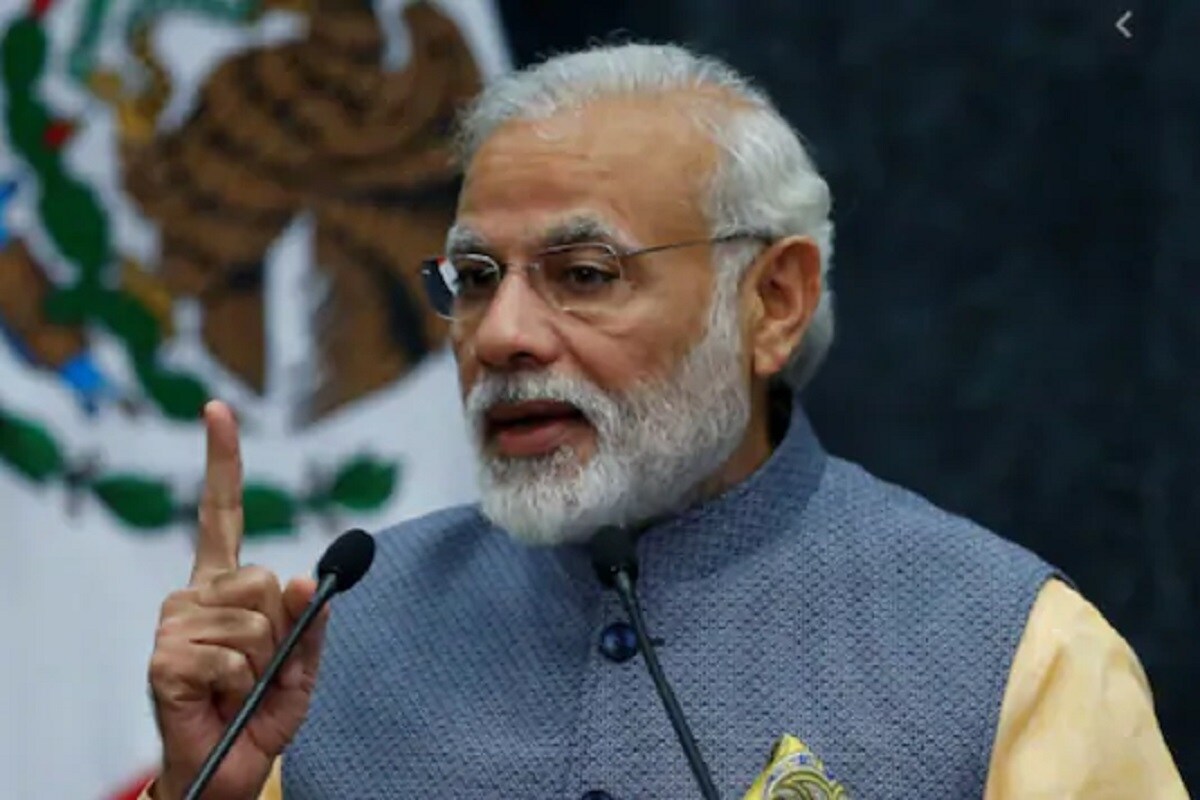 খবৰ অনুসৰি, জৰুৰী ভাবে ৩০ কোটি লোকক বিনামূলীয়াকৈ দিয়া হ’ব কোৰোণাৰ ভেকচিন। যাৰ বাবে ভেকচিন ক্ৰয় কৰিব কেন্দ্ৰই। খবৰ অনুসৰি, জৰুৰী ভাবে ৩০ কোটি লোকক বিনামূলীয়াকৈ দিয়া হ’ব কোৰোণাৰ ভেকচিন। যাৰ বাবে ভেকচিন ক্ৰয় কৰিব কেন্দ্ৰই।