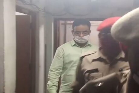 আৰক্ষীৰ জালত হাইলাকান্দি জিলা অগপৰ সভাপতি আফতাব উদ্দিন লস্কৰ আৰক্ষীৰ জালত হাইলাকান্দি জিলা অগপৰ সভাপতি আফতাব উদ্দিন লস্কৰ