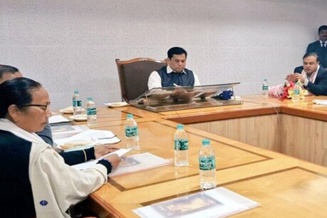 ‘BTADৰ চাইনবোৰ্ডত অসমীয়া ভাষা থাকিবই লাগিব, অসমীয়া ভাষাতো দিব পাৰিব APSC পৰীক্ষা’- ৰাজ্যিক কেবিনেটত লোৱা হ’ল বহু কেইটা গুৰুত্বপূৰ্ণ সিদ্ধান্ত ‘BTADৰ চাইনবোৰ্ডত অসমীয়া ভাষা থাকিবই লাগিব, অসমীয়া ভাষাতো দিব পাৰিব APSC পৰীক্ষা’- ৰাজ্যিক কেবিনেটত লোৱা হ’ল বহু কেইটা গুৰুত্বপূৰ্ণ সিদ্ধান্ত