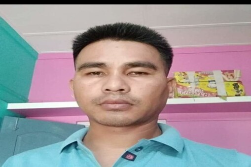 শুকুৰবাৰৰ পৰা অসান্ত হৈ পৰিছে ভাৰত-পাক সীমান্ত। বাৰে বাৰে যুদ্ধ বিৰতি উলংঘা কৰিছে পাকিস্তানী সেনাই