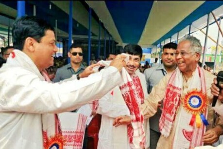‘পুত্ৰৰ দৰে মৰম কৰিছিল, আজি এগৰাকী পিতৃক হেৰুৱালো’- তিনিদিনীয়া ৰাজ্যিক শোক ঘোষণা মুখ্যমন্ত্ৰীৰ ‘পুত্ৰৰ দৰে মৰম কৰিছিল, আজি এগৰাকী পিতৃক হেৰুৱালো’- তিনিদিনীয়া ৰাজ্যিক শোক ঘোষণা মুখ্যমন্ত্ৰীৰ