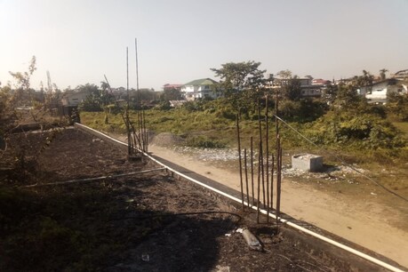 যোৰহাটৰ পাব্লিক বাছ টাৰ্মিনাছ চৌহদত নিৰ্মাণ হ’ব আৱাসিক ফ্লেট, এখন চুক্তিপত্ৰক লৈ সৃষ্টি হৈছে ব্যাপক প্ৰতিক্ৰিয়া যোৰহাটৰ পাব্লিক বাছ টাৰ্মিনাছ চৌহদত নিৰ্মাণ হ’ব আৱাসিক ফ্লেট, এখন চুক্তিপত্ৰক লৈ সৃষ্টি হৈছে ব্যাপক প্ৰতিক্ৰিয়া