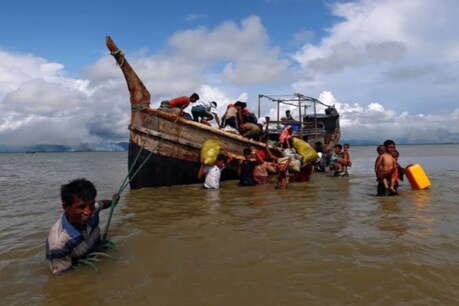ৰহিংগীয়া শৰণাৰ্থীক সাগৰৰ মাজৰ অজান দ্বীপলৈ প্ৰেৰণ বাংলাদেশৰ! ৰহিংগীয়া শৰণাৰ্থীক সাগৰৰ মাজৰ অজান দ্বীপলৈ প্ৰেৰণ বাংলাদেশৰ!