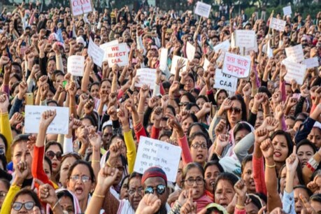 জানুৱাৰীৰ পৰা হিন্দু বাংলাদেশীক নাগৰিকত্ব প্ৰদানৰ প্ৰক্ৰিয়া আৰম্ভ কৰিব কেন্দ্ৰই! জানুৱাৰীৰ পৰা হিন্দু বাংলাদেশীক নাগৰিকত্ব প্ৰদানৰ প্ৰক্ৰিয়া আৰম্ভ কৰিব কেন্দ্ৰই!
