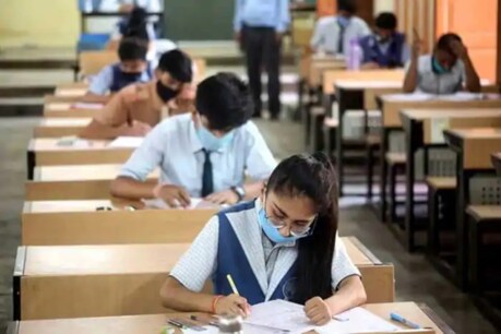 জুনৰ তৃতীয় সপ্তাহত CBSEৰ দশম শ্ৰেণীৰ পৰীক্ষাৰ ফলাফল! কেনেকৈ কি পদ্ধতিত দিয়া হ'ব নম্বৰ? জুনৰ তৃতীয় সপ্তাহত CBSEৰ দশম শ্ৰেণীৰ পৰীক্ষাৰ ফলাফল! কেনেকৈ কি পদ্ধতিত দিয়া হ'ব নম্বৰ?