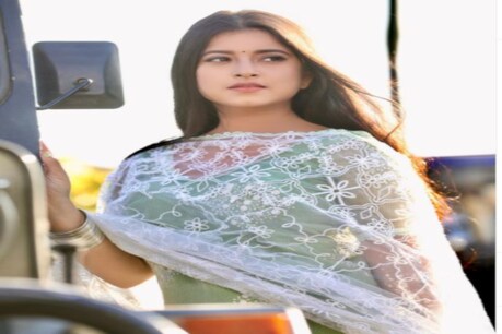 নতুন বছৰত অভিনেত্ৰী দীপলিনা ডেকাৰ বিশেষ ঘোষণা... ছচিয়েল মিডিয়াত ধুমুহা! নতুন বছৰত অভিনেত্ৰী দীপলিনা ডেকাৰ বিশেষ ঘোষণা... ছচিয়েল মিডিয়াত ধুমুহা!