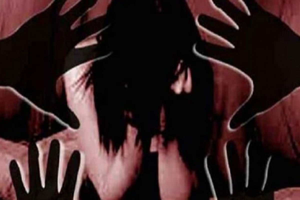 ঘটনাৰ তদন্তত নামিছে আহমেদাবাদ আৰক্ষীৰ চাইবাৰ ক্ৰাইম ব্ৰাঞ্চ। ইতিমধ্যে এজন লোকক গ্ৰেপ্তাৰ কৰা হৈছে। ঘটনাৰ তদন্তত নামিছে আহমেদাবাদ আৰক্ষীৰ চাইবাৰ ক্ৰাইম ব্ৰাঞ্চ। ইতিমধ্যে এজন লোকক গ্ৰেপ্তাৰ কৰা হৈছে।