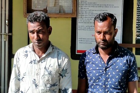 ধুবুৰীৰ তামাৰহাটত নকল সোণ বিক্ৰী কৰিবলৈ গৈ আৰক্ষীৰ জালত দুজন, জব্দ নকল সোণৰ নাও ধুবুৰীৰ তামাৰহাটত নকল সোণ বিক্ৰী কৰিবলৈ গৈ আৰক্ষীৰ জালত দুজন, জব্দ নকল সোণৰ নাও