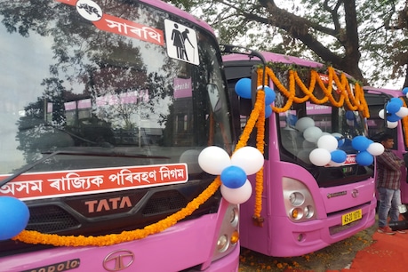 দেওবাৰৰ পৰা গুৱাহাটীৰ ৰাজপথত চলিব গুলপীয়া বাছ, এইসকল লোকে দিব নালাগে ভাড়া দেওবাৰৰ পৰা গুৱাহাটীৰ ৰাজপথত চলিব গুলপীয়া বাছ, এইসকল লোকে দিব নালাগে ভাড়া