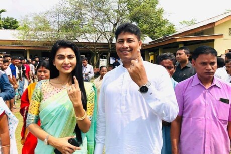Assam-Assembly : ‘আজমলৰ হাতত মহাজোঁটৰহে চাবি-কাঠি আছে, চৰকাৰ গঠনৰ চাবি-কাঠি নাই, কংগ্ৰেছৰে মিত্ৰতা কৰি এতিয়া অনুশোচনা হৈছে আজমলৰ’ Assam-Assembly : ‘আজমলৰ হাতত মহাজোঁটৰহে চাবি-কাঠি আছে, চৰকাৰ গঠনৰ চাবি-কাঠি নাই, কংগ্ৰেছৰে মিত্ৰতা কৰি এতিয়া অনুশোচনা হৈছে আজমলৰ’